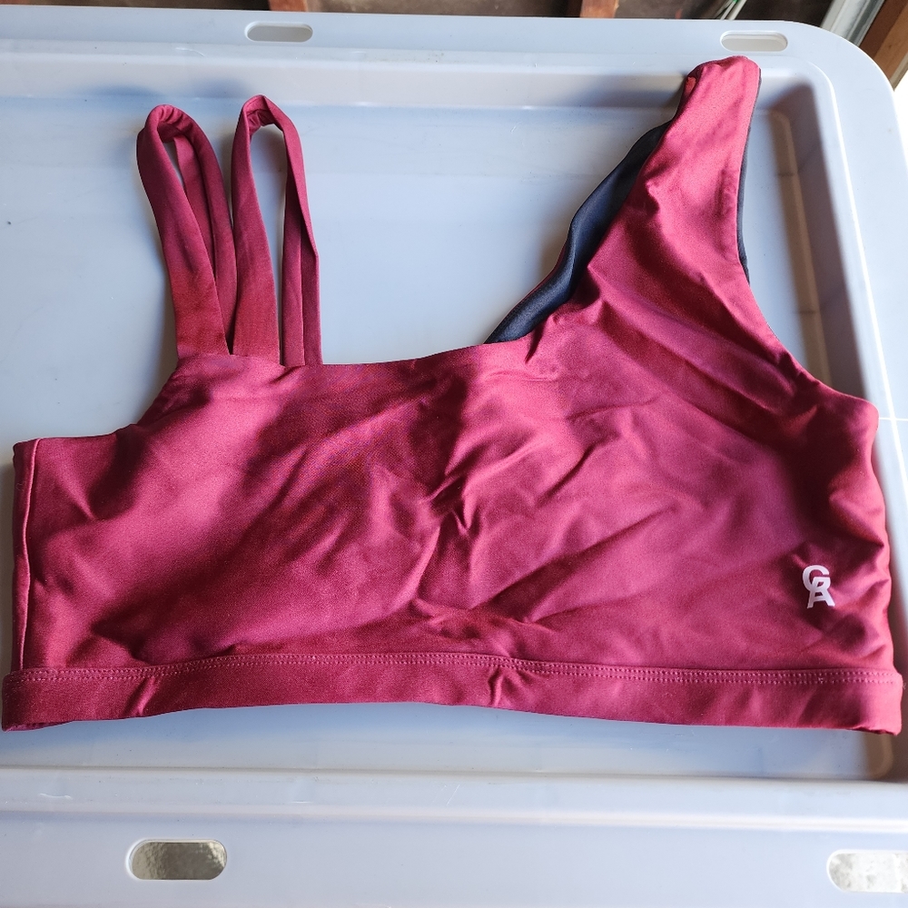 Good American Asymmetrical Sports Bra